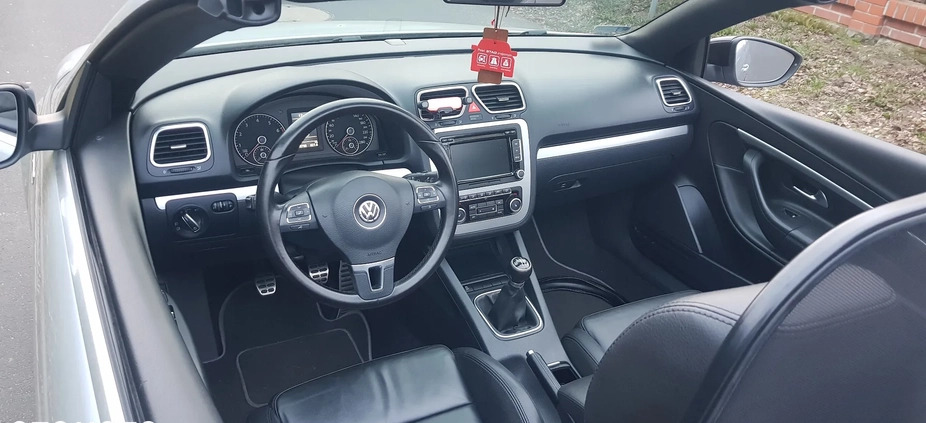 Volkswagen Eos cena 36500 przebieg: 134800, rok produkcji 2011 z Września małe 781